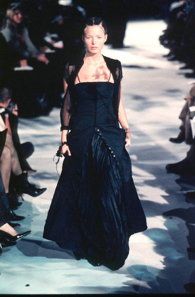 Runway relic. Dries van Noten SS99 in full form.