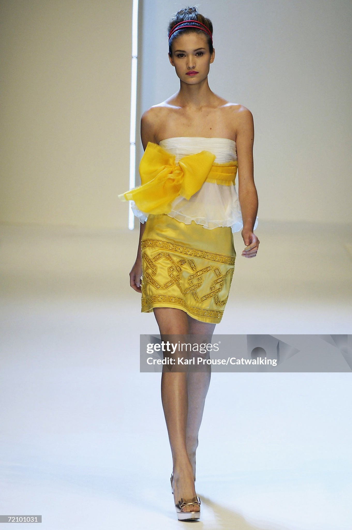 Valentino SS 2007 runway set