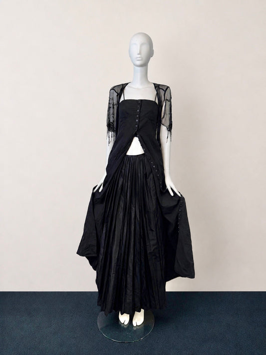 Runway relic. Dries van Noten SS99 in full form.