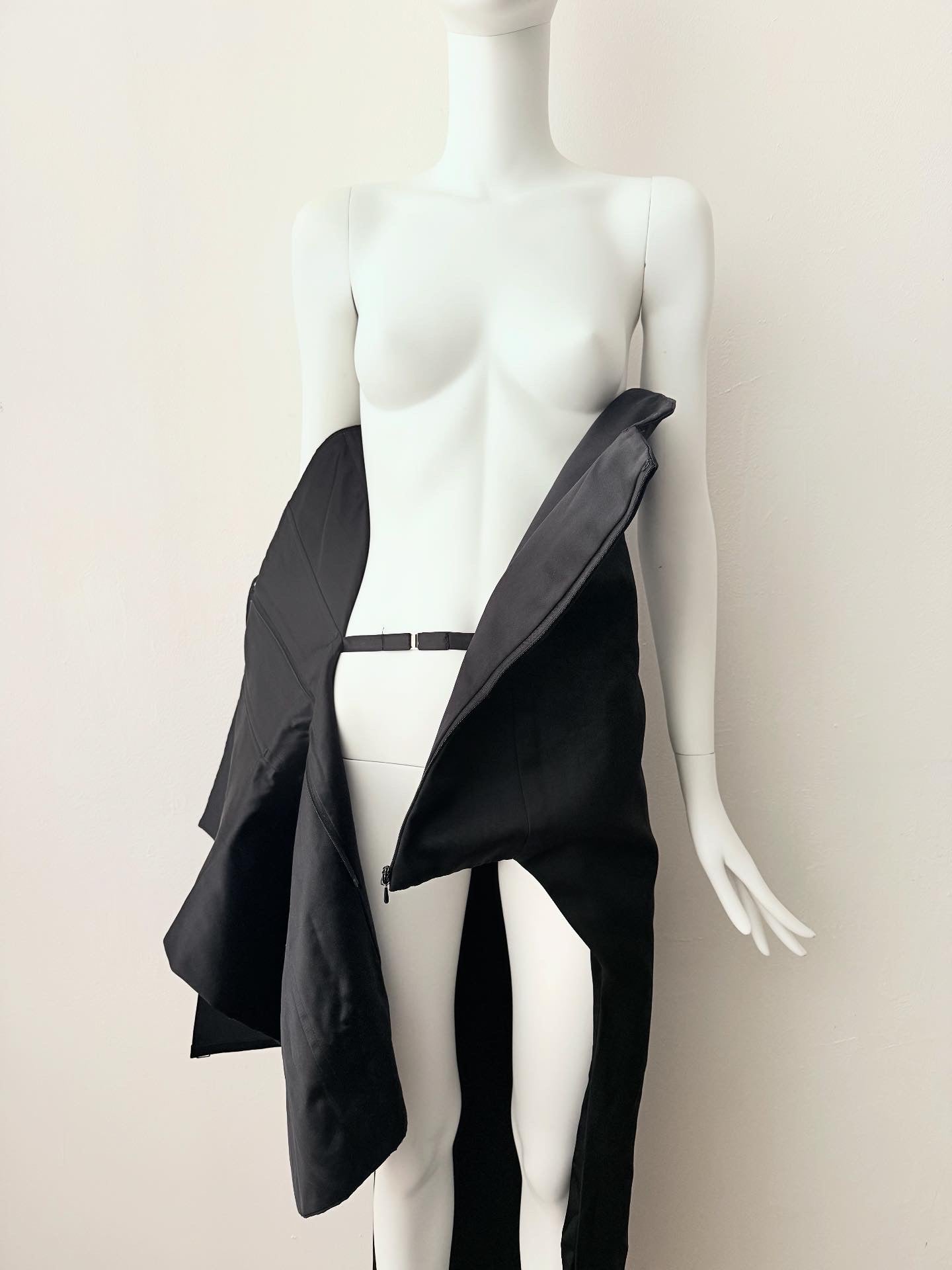 Yves Saint Laurent Rive Gauche by Tom Ford, Spring-Summer 2001