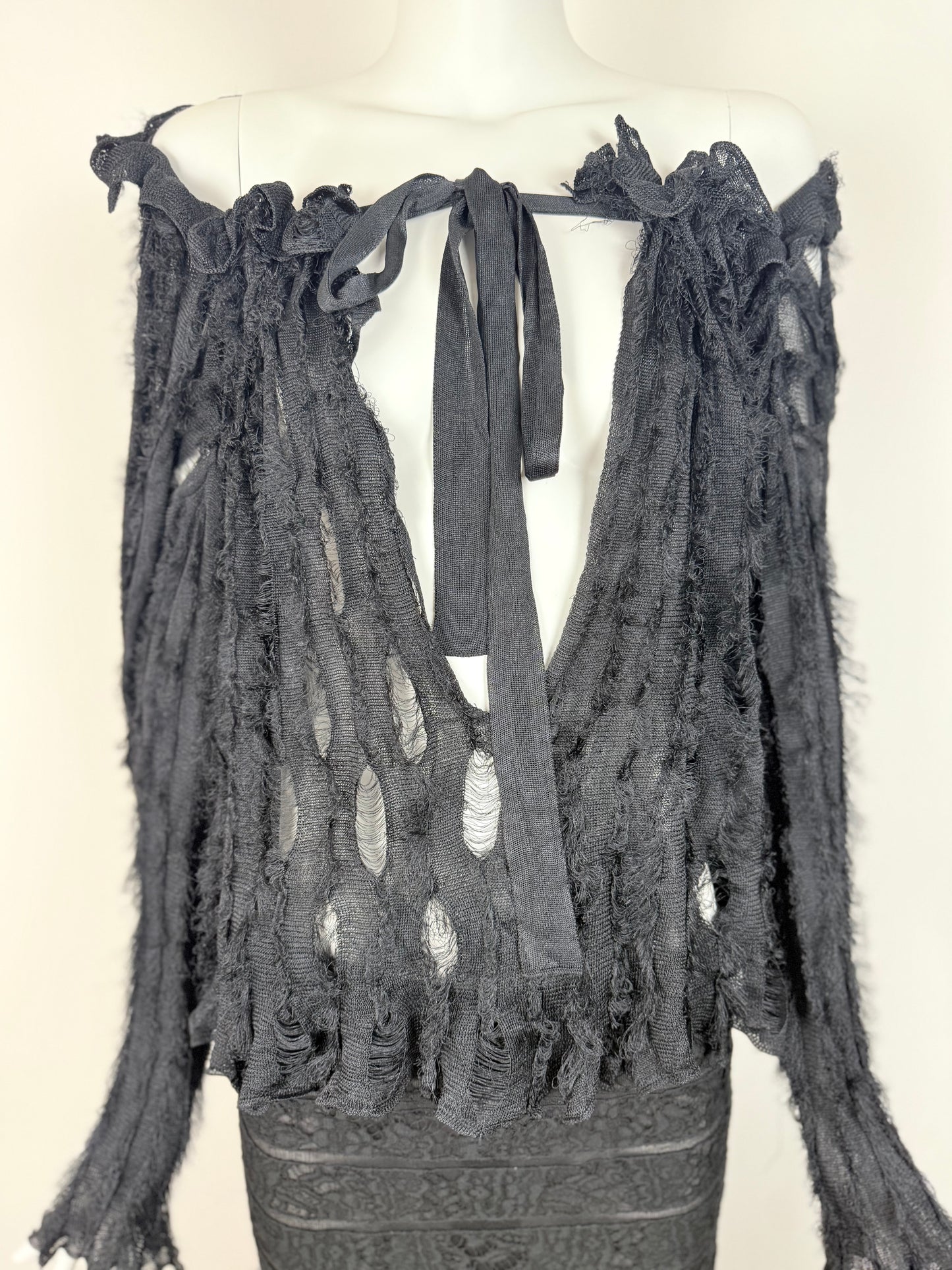 Yves Saint Laurent by Tom Ford FW2002 runway ensemble